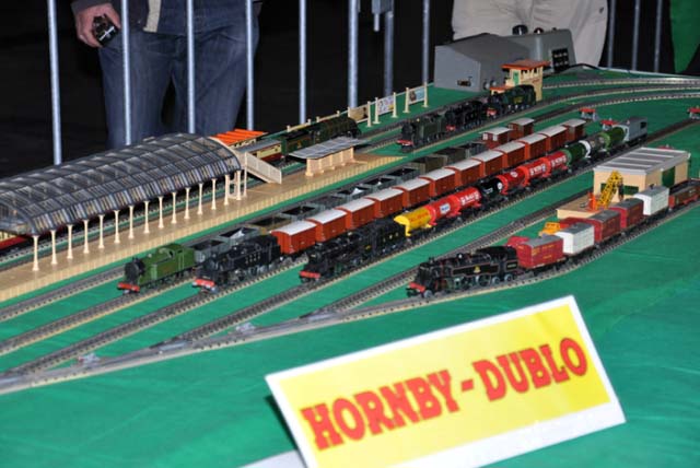 Hornby Dublo Station area