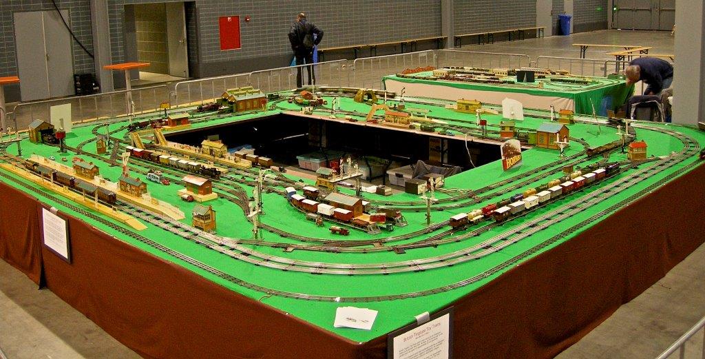 Dutch HRCA Hornby O-gauge layout