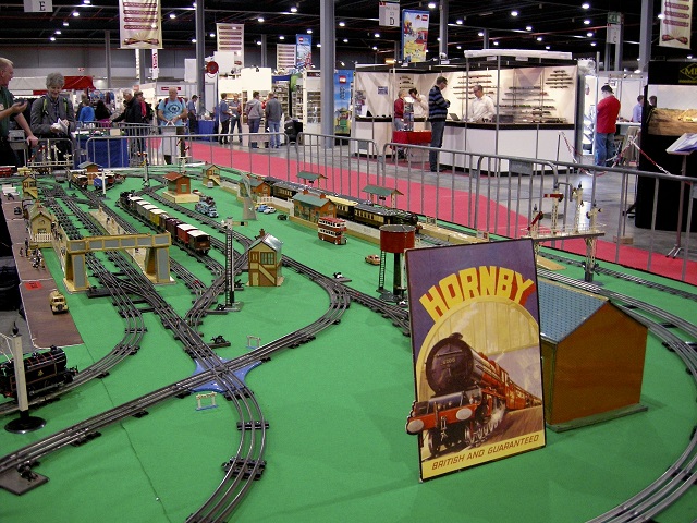 Hornby crossing included