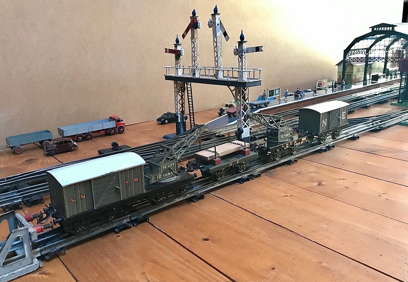 Early vintage Hornby trains