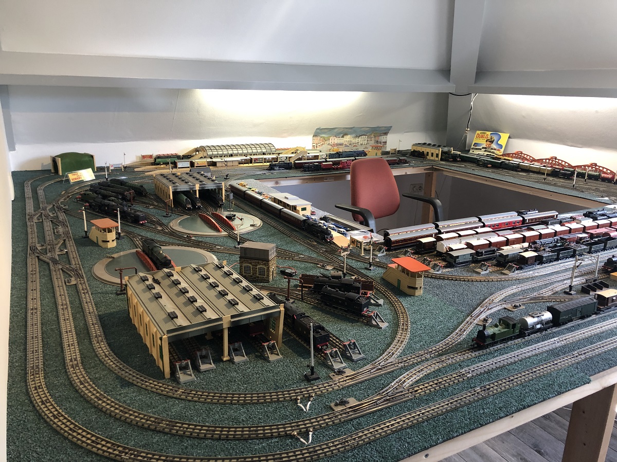 Rob van Teylingen Hornby Dublo layout