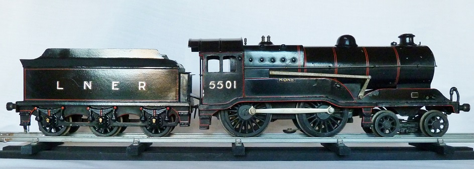 Leeds 4-4-0 LNER Express Locomotive Mons