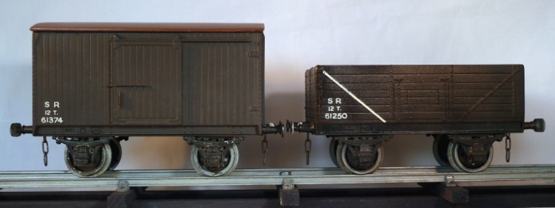 Leeds bakelite SR Open Wagon and SR Goods van